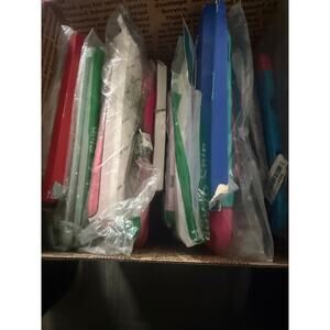 25 Bulk piece Laptop covers, tablet cases, tablet screen protectors mixed lot